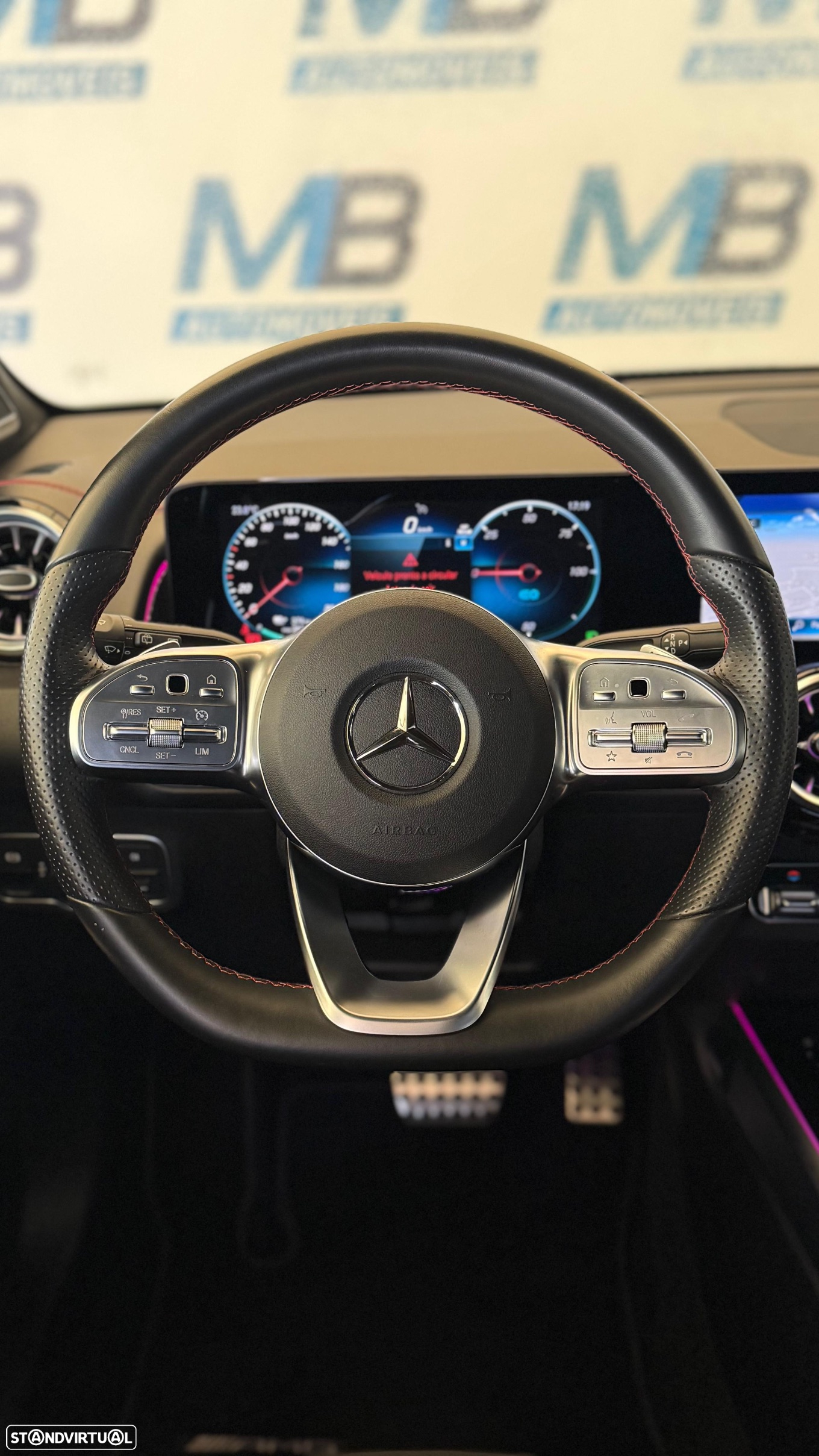 Mercedes-Benz EQB 250 AMG Line - 19