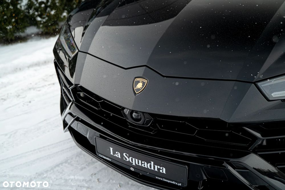 Lamborghini Urus - 13