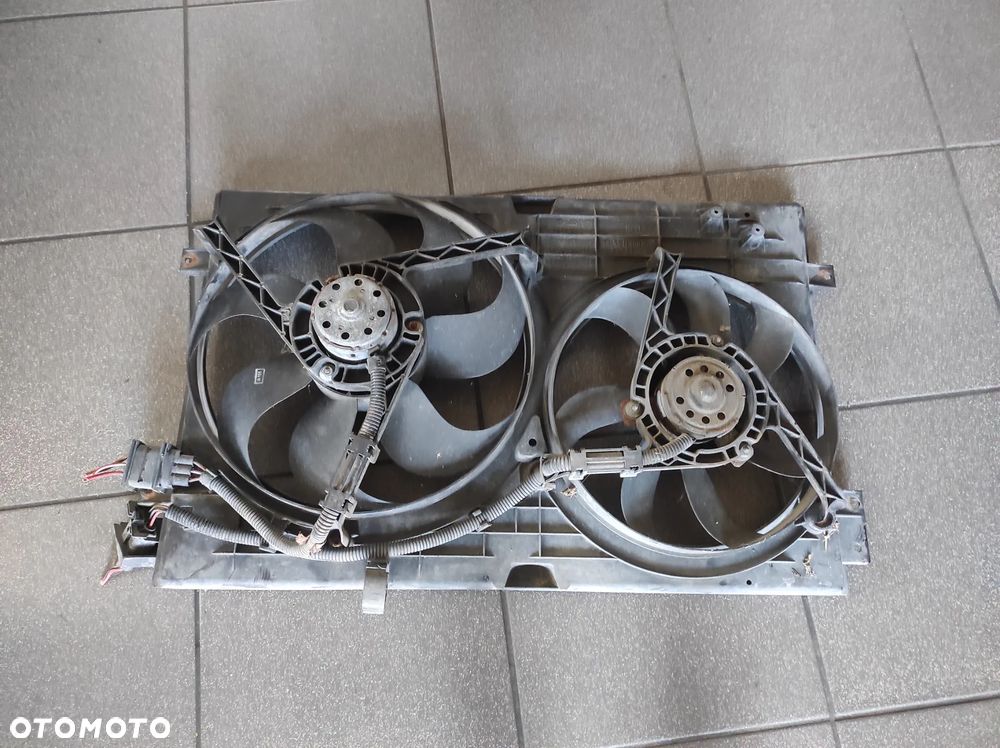 WENTYLATOR WENTYLATORY CHŁODNICY KLIMATYZACJI 1J0121207M AUDI A3 8L SEAT LEON 1 TOLEDO 2 VW GOLF 4 BORA WYSYŁKA !!! - 1