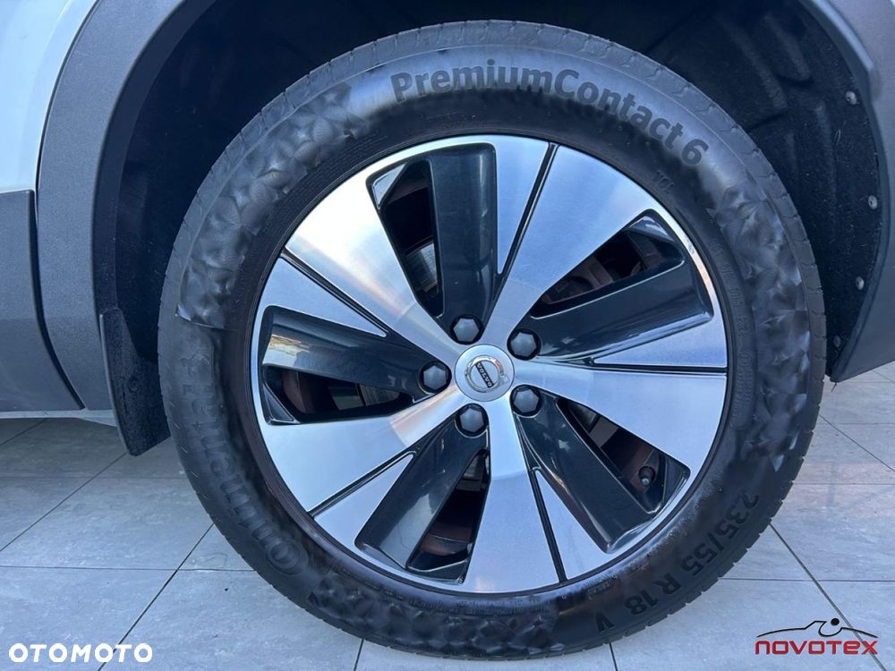 Volvo XC 40 - 28