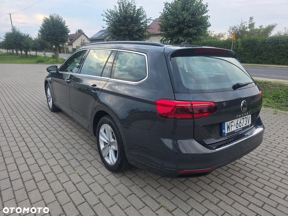 Volkswagen Passat 2.0 TDI EVO Elegance - 8