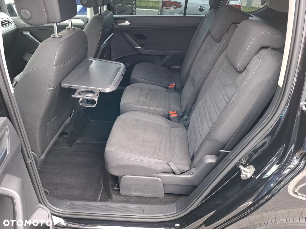Volkswagen Touran 2.0 TDI SCR DSG Comfortline - 11