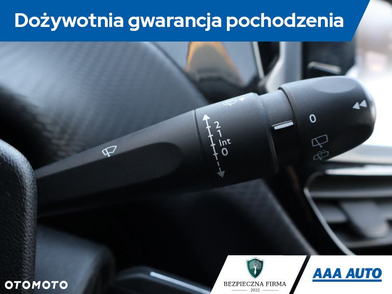 Peugeot 208 - 20