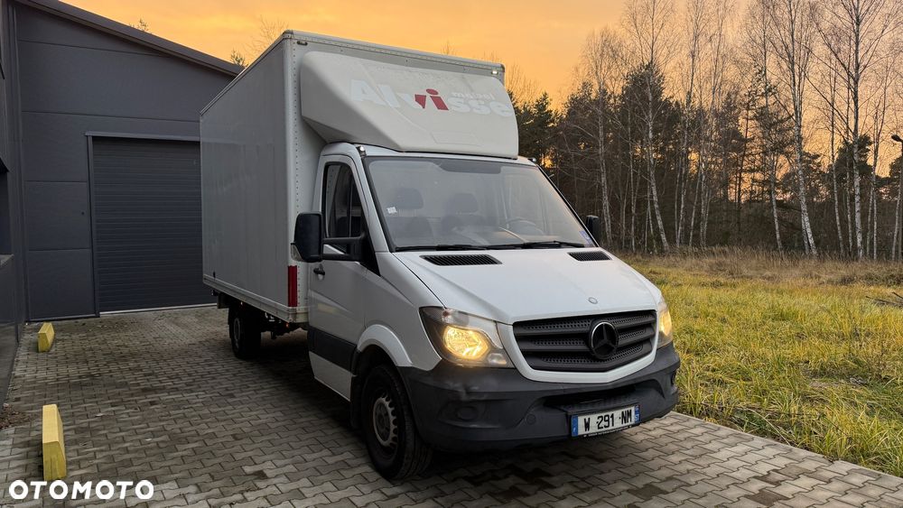 Mercedes-Benz Sprinter - 3