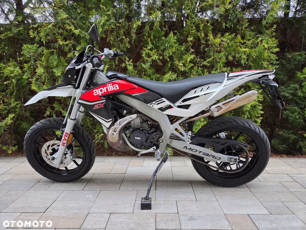 Aprilia SX - 5