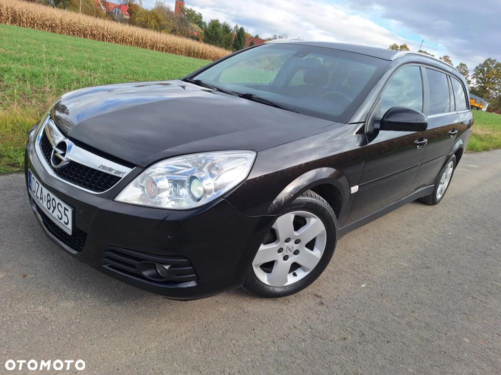 Opel Vectra 1.9 CDTI Cosmo - 1