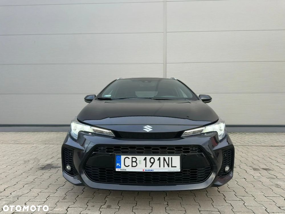 Suzuki Swace 1.8 Hybrid Premium Plus CVT - 11