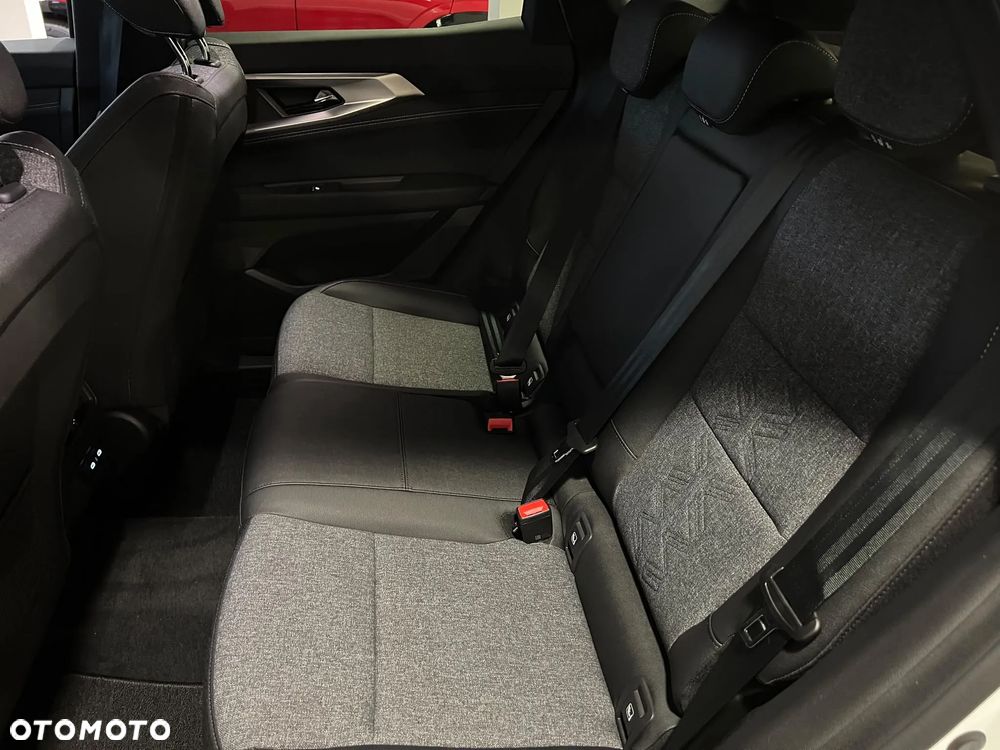 Renault Austral 1.2 E-Tech Full Hybrid 200 Techno MMT - 17