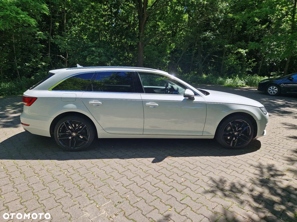 Audi A4 Avant 2.0 TDI ultra S tronic sport - 5