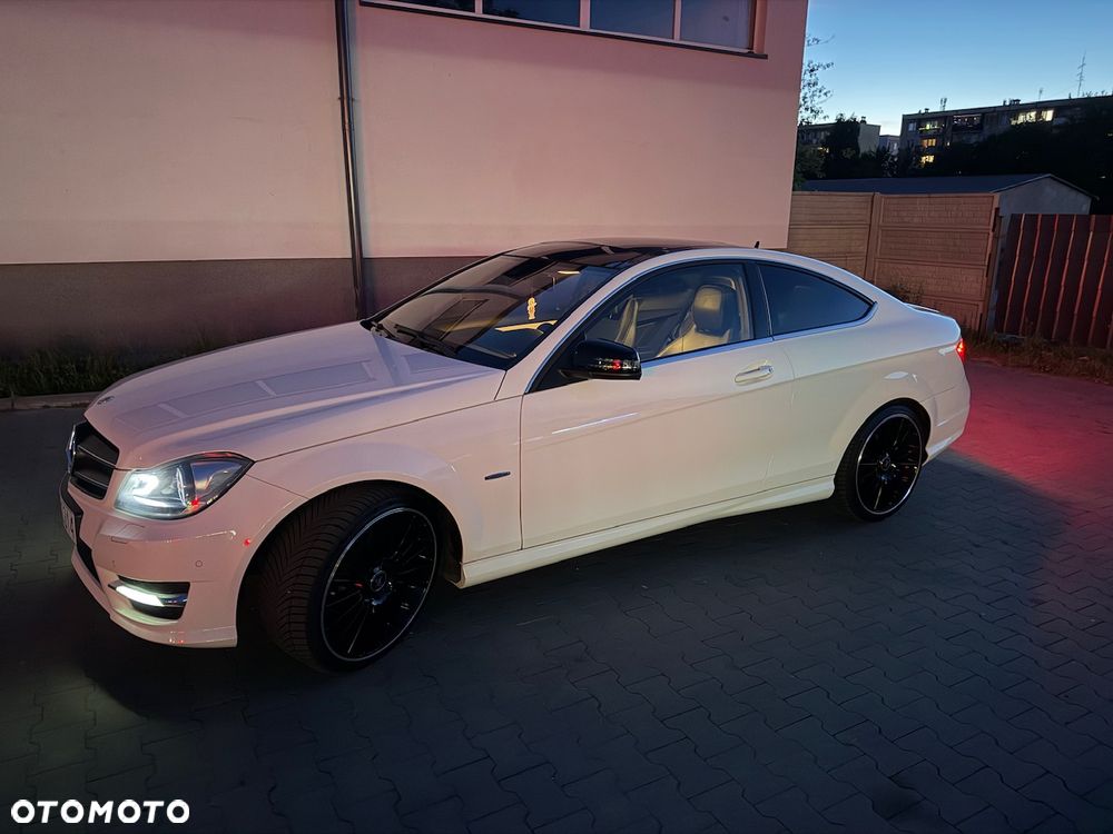 Mercedes-Benz Klasa C - 25