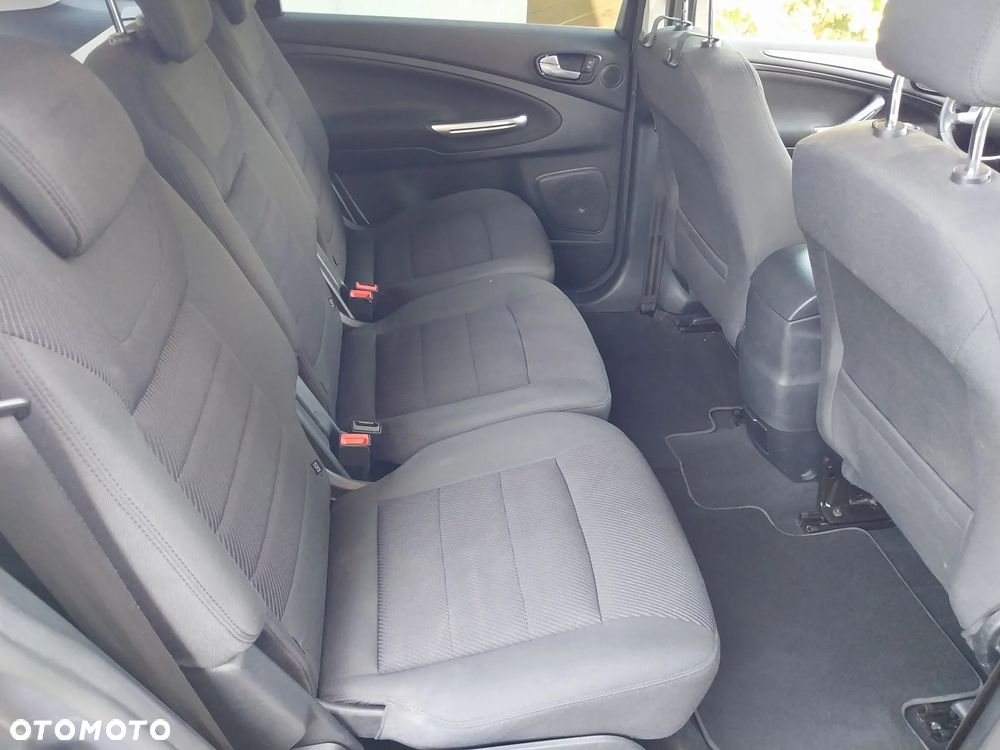 Ford S-Max 2.0 TDCi DPF Titanium - 23