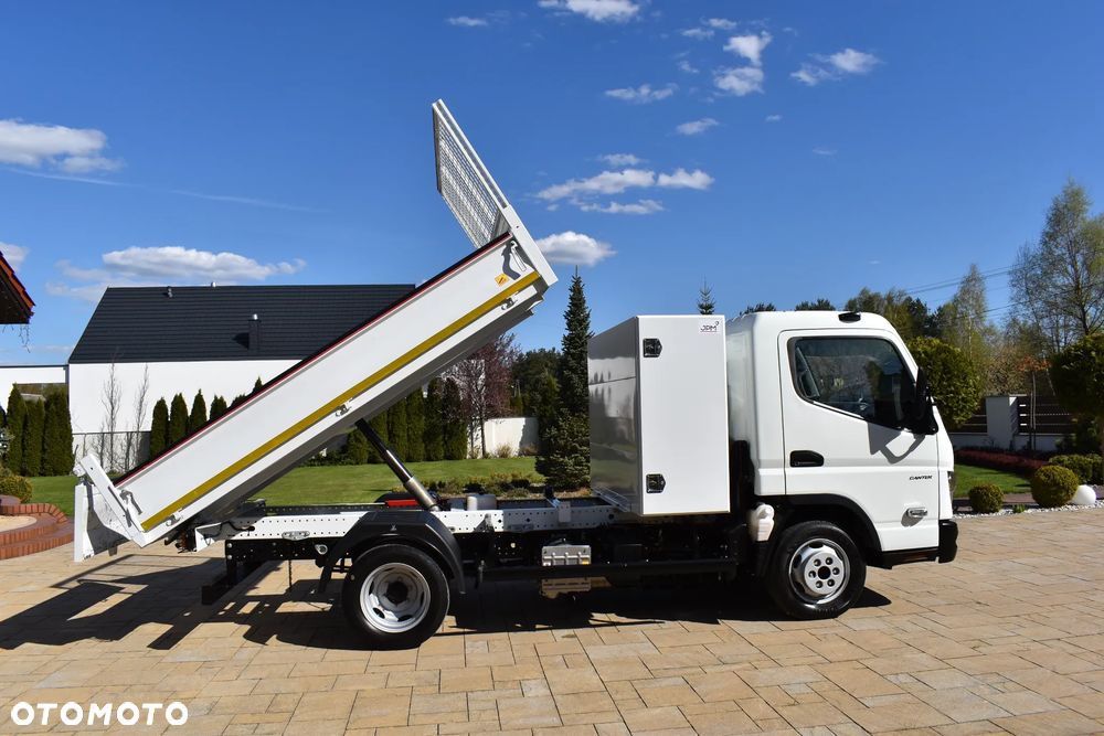 Mitsubishi FUSSO CANTER WYWROTKA - 1