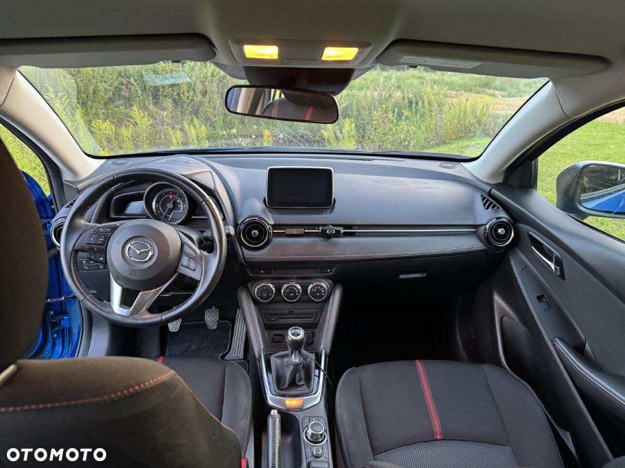 Mazda 2 - 7