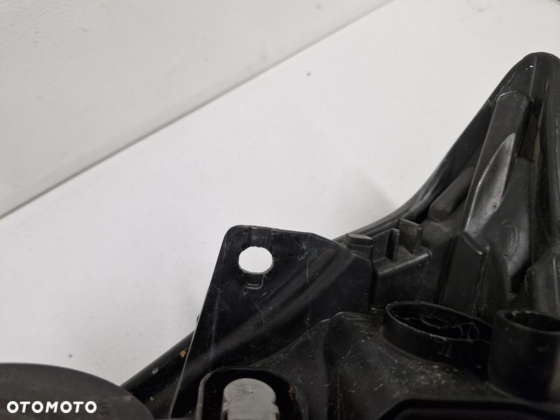 RENAULT LAGUNA III 3 LIFT LAMPA REFLEKTOR PRAWY PRZÓD PRZEDNIA UK - 11