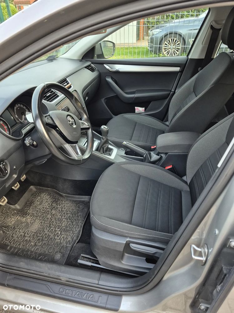 Skoda Octavia 1.4 TSI Ambition - 7