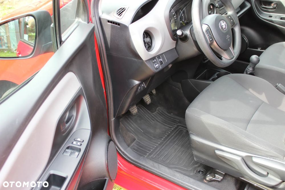 Toyota Yaris 1.0 Active - 15