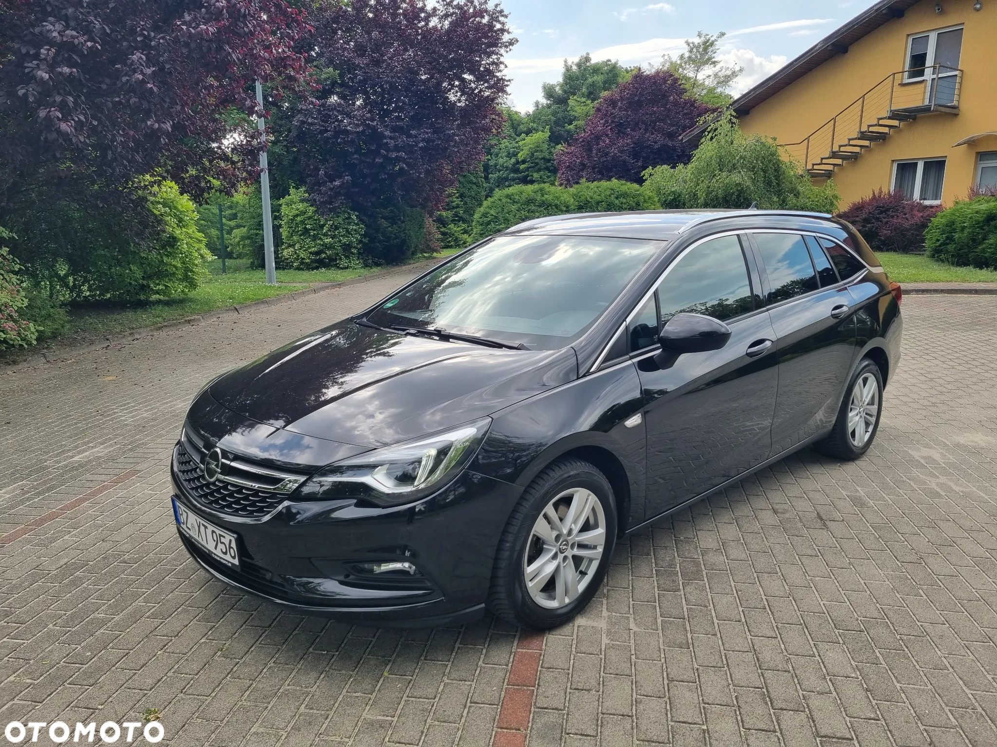 Opel Astra 1.6 CDTI Automatik Active - 2