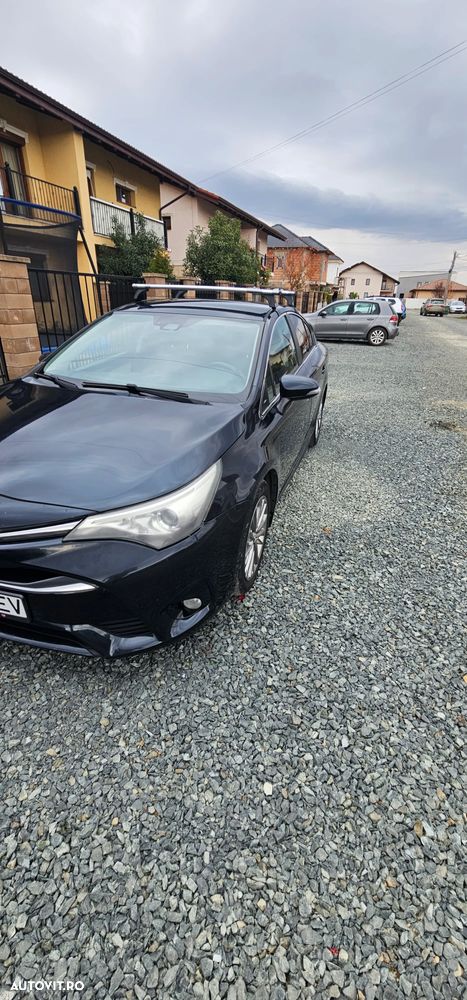 Toyota Avensis 2.0 D-4D Elegance - 15