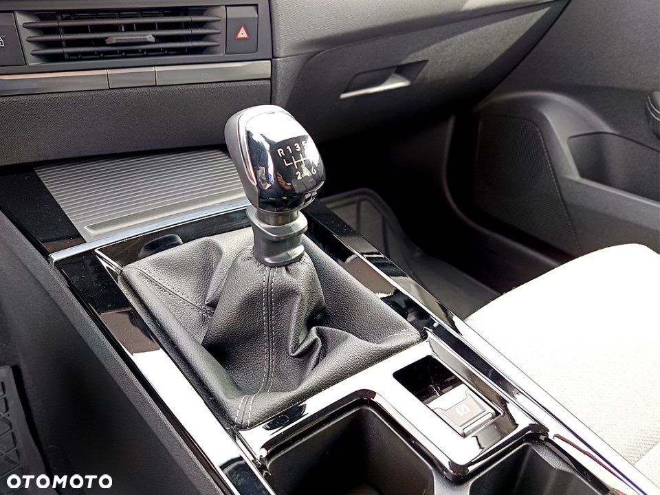 Opel Astra - 19