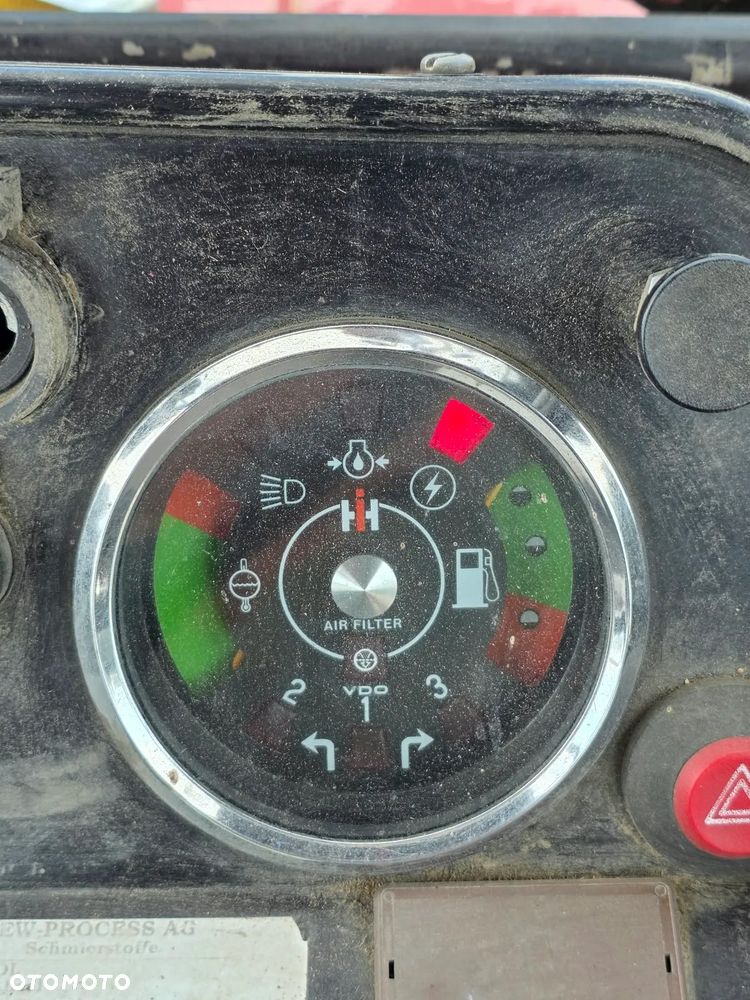 Case IH INTERNATIONAL - 12