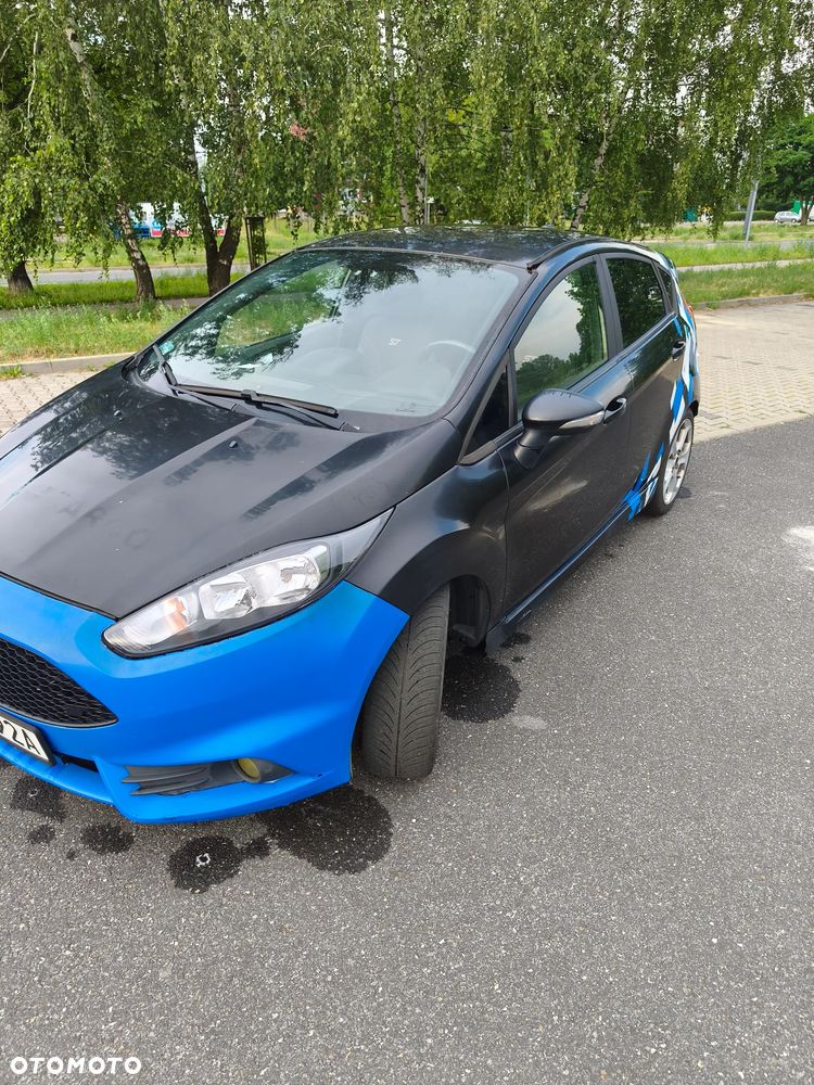 Ford Fiesta ST - 7