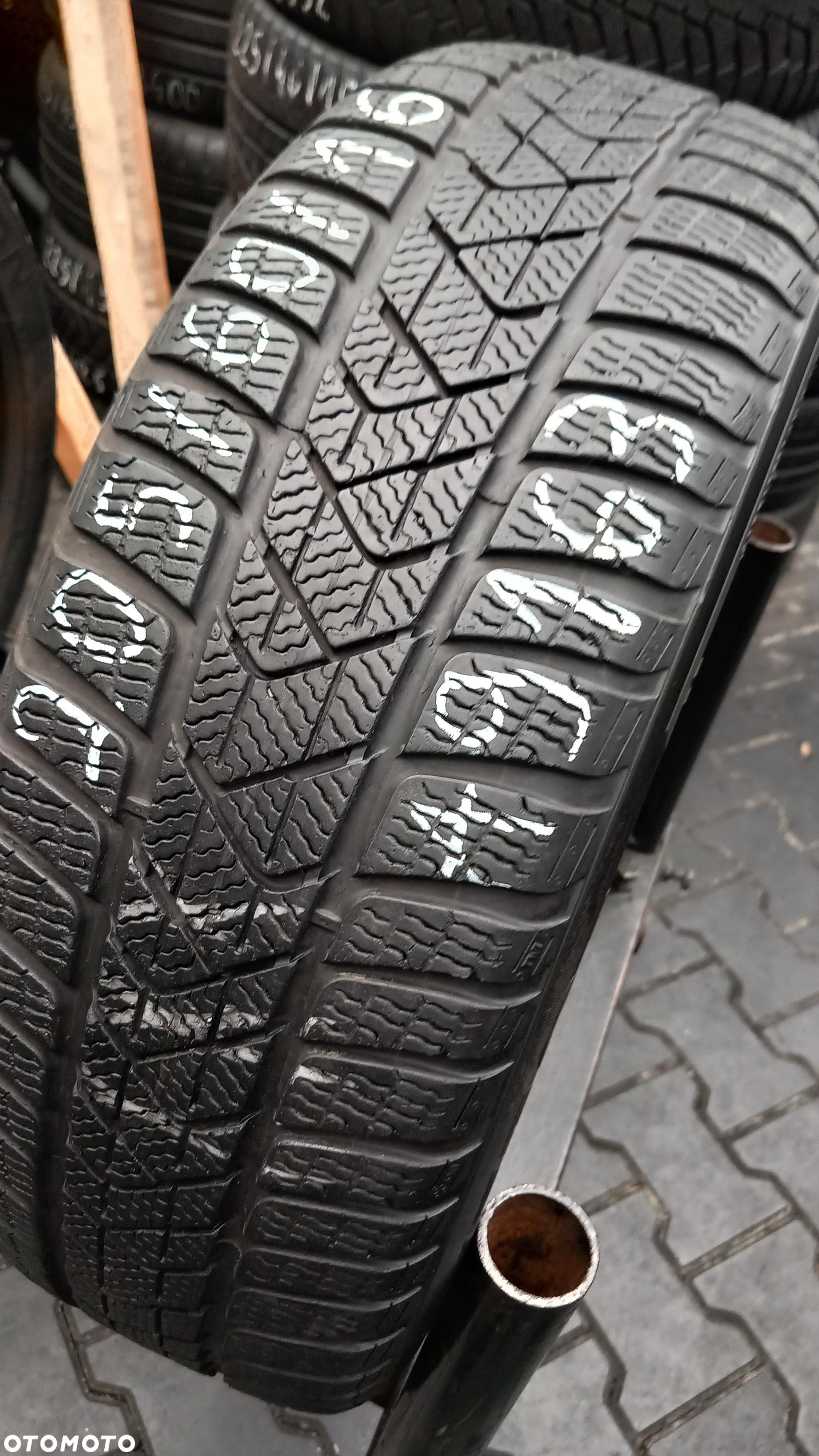 205/60/16 Pirelli SottoZero 3 H:BMW 96H - 2