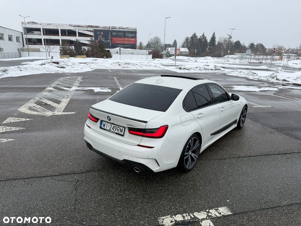 BMW Seria 3 330e M Sport sport - 8