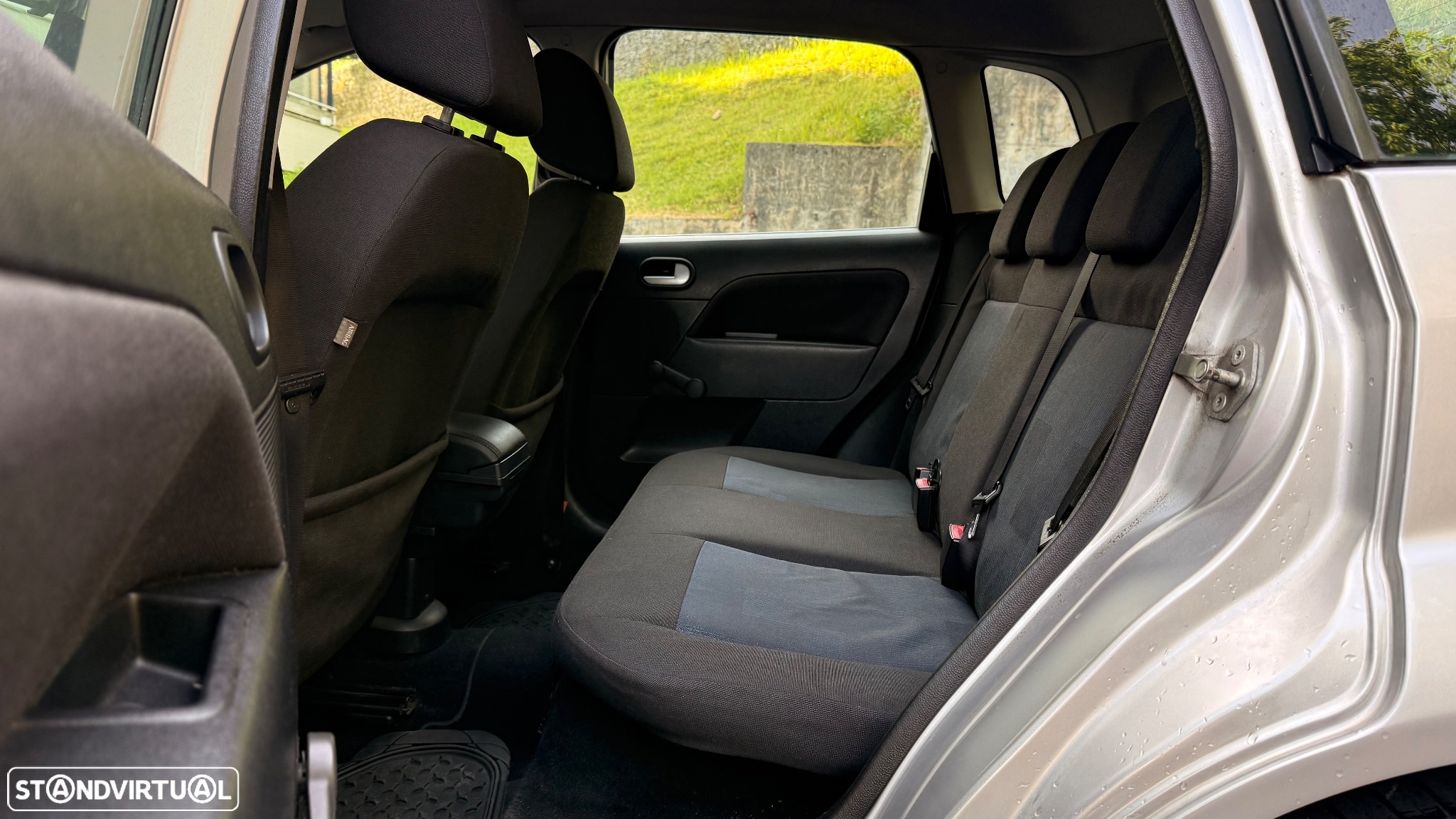 Ford Fiesta 1.25 Trend - 29