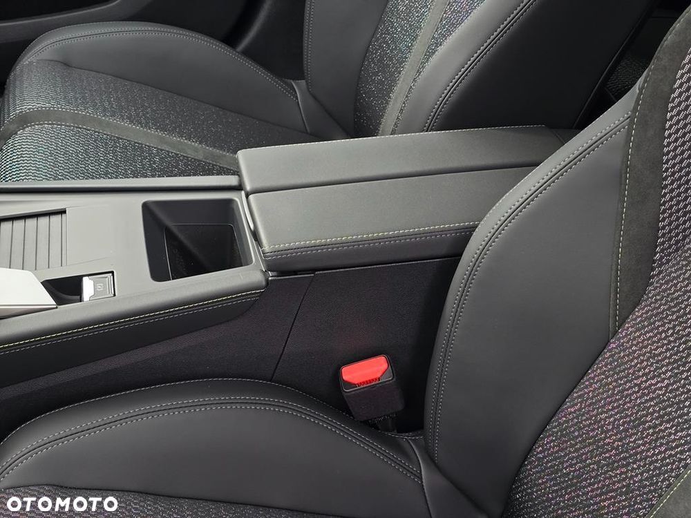 Peugeot 308 1.5 BlueHDi GT S&S EAT8 - 11