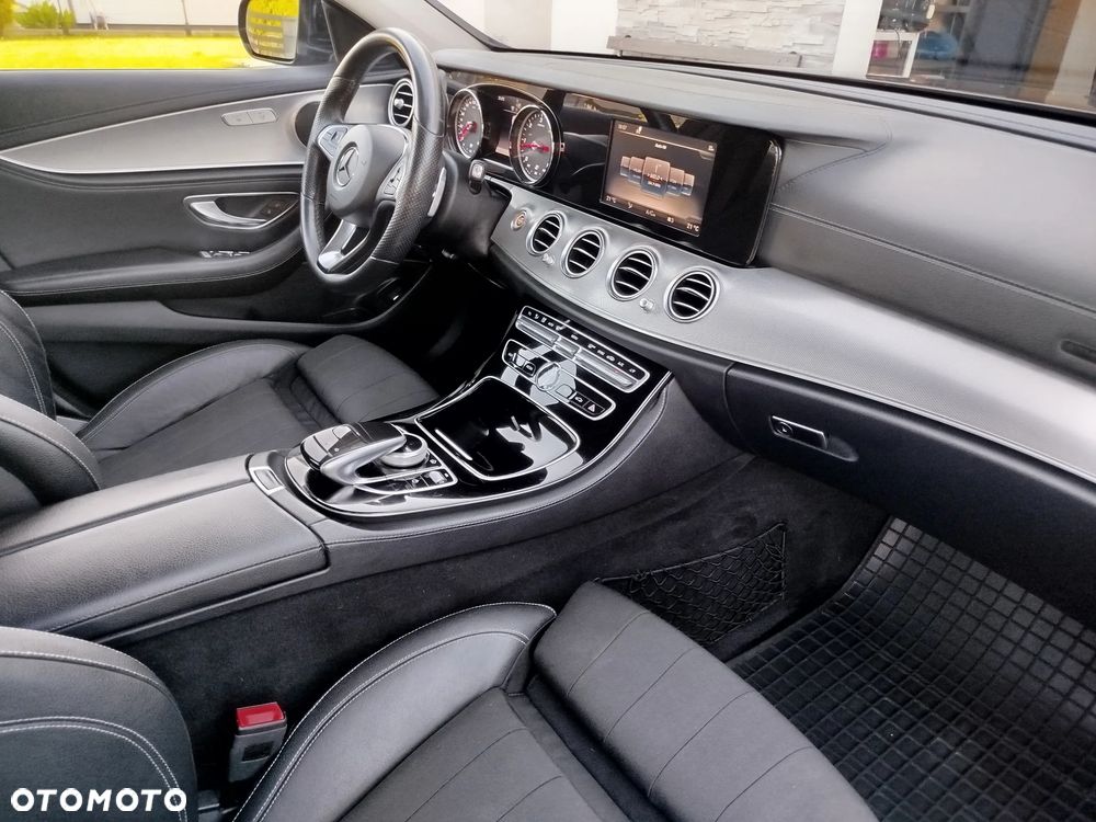Mercedes-Benz Klasa E 220 d 4-Matic Business Edition 9G-TRONIC - 9