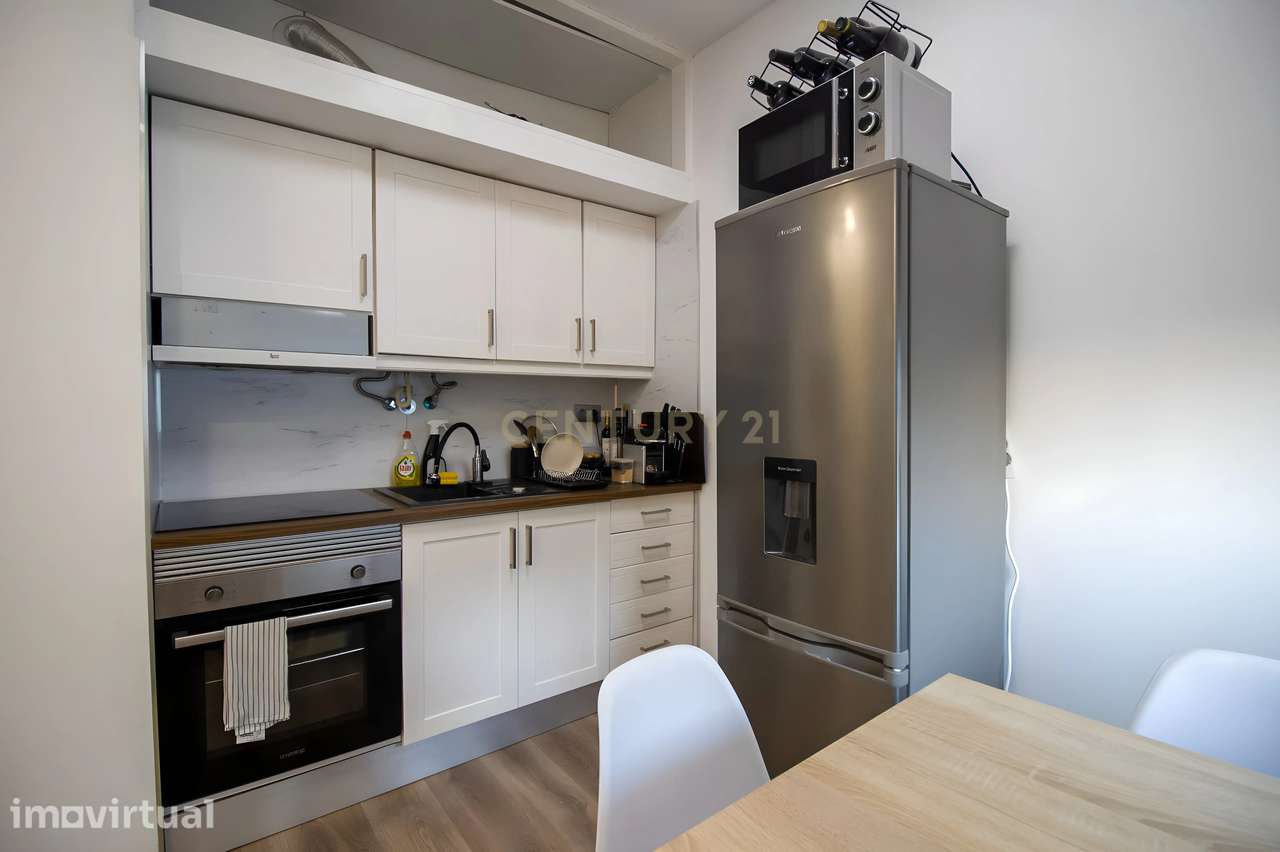 Apartamento T1 em Corroios, Seixal - Oportunidade Única! - Grande imagem: 3/9