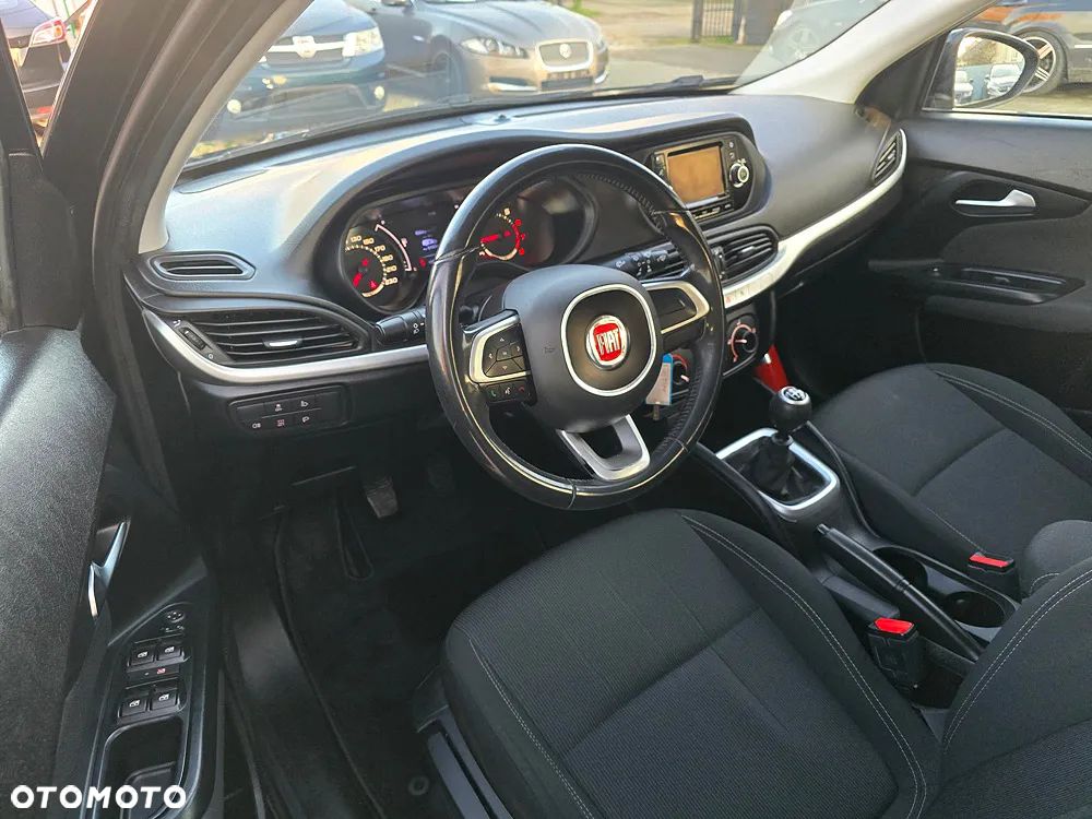 Fiat Tipo 1.4 16V More - 25