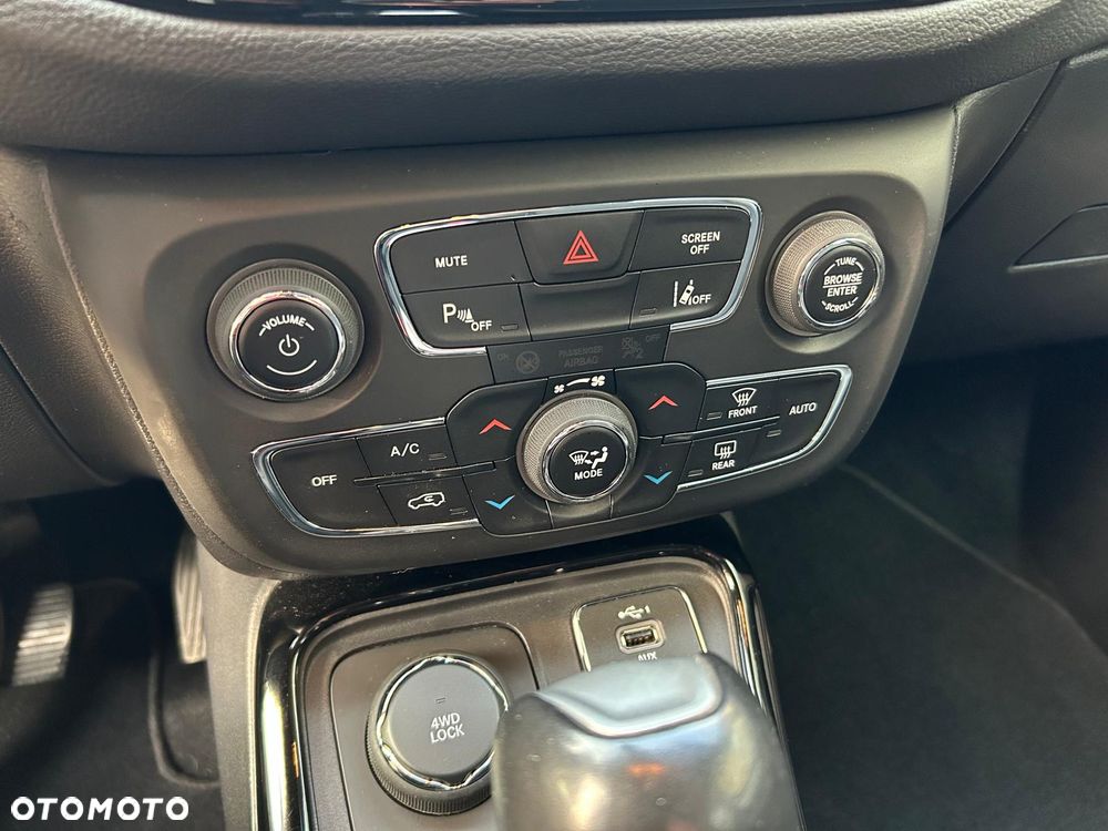 Jeep Compass 2.0 MultiJet Active Drive Automatik Limited - 4