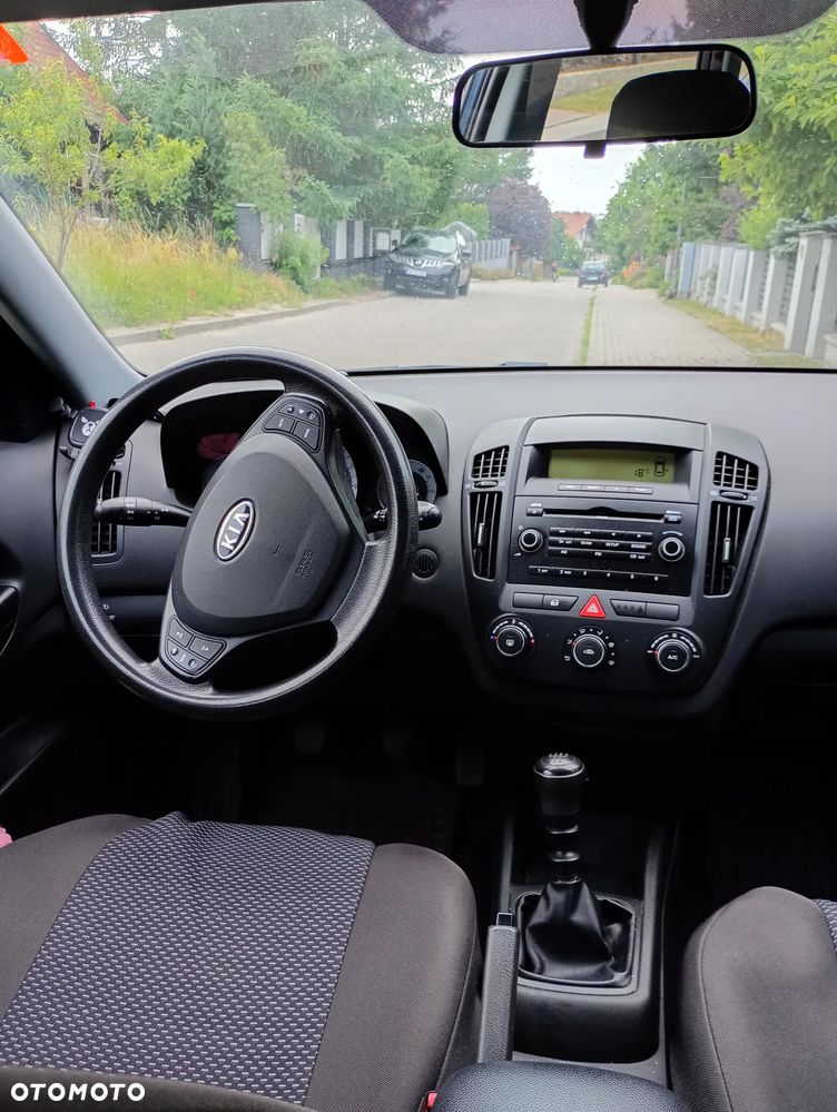Kia Ceed 1.6 Crdi Comfort - 3