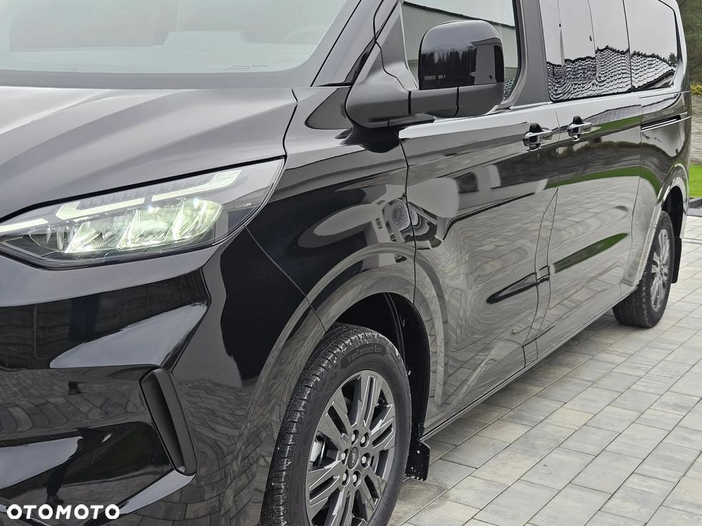 Ford Tourneo Custom 2.0 EcoBlue 320 L2 Titanium - 16