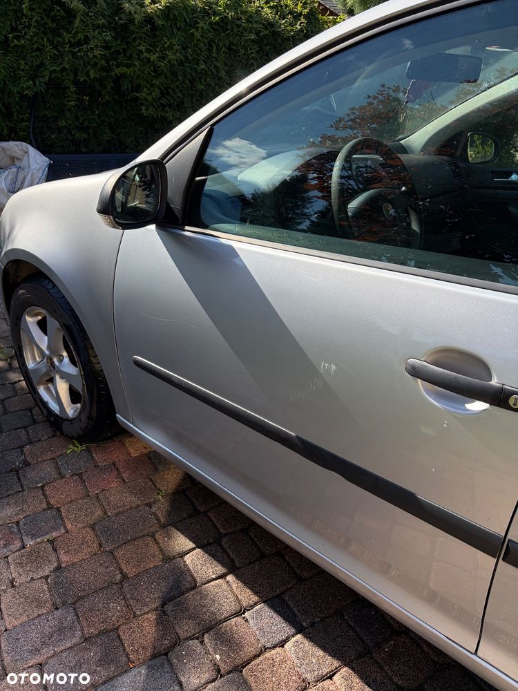 Volkswagen Golf 1.9 TDI Trendline - 12