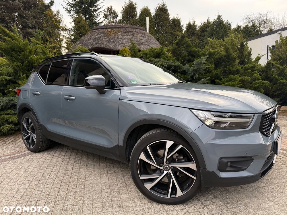 Volvo XC 40 B4 B DKG Ultra Dark - 12