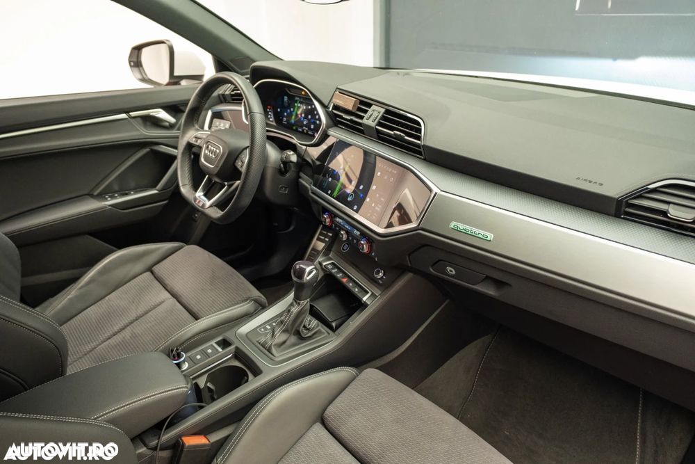 Audi Q3 Sportback - 5