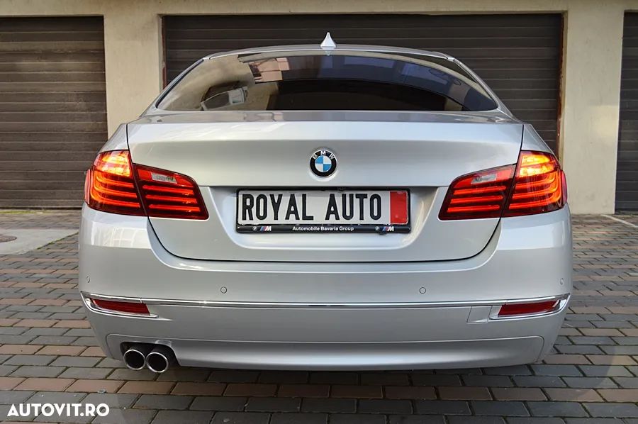 BMW Seria 5 520d xDrive Aut. Luxury Line - 12