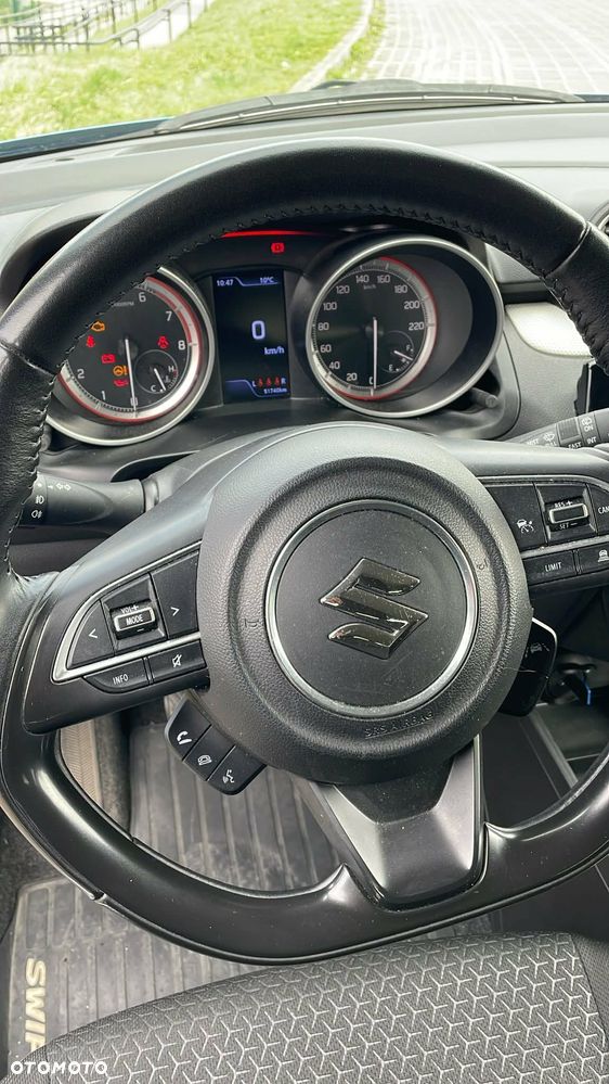 Suzuki Swift 1.2 Dualjet SHVS Premium Plus - 18