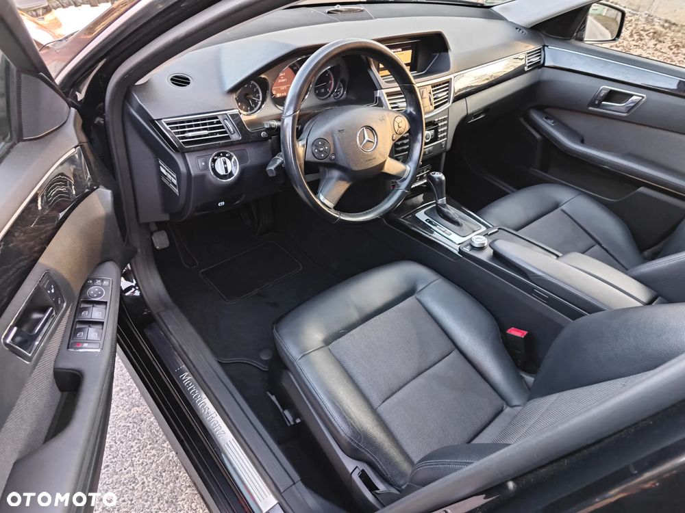 Mercedes-Benz Klasa E 200 CDI DPF BlueEFFICIENCY Automatik Avantgarde - 22