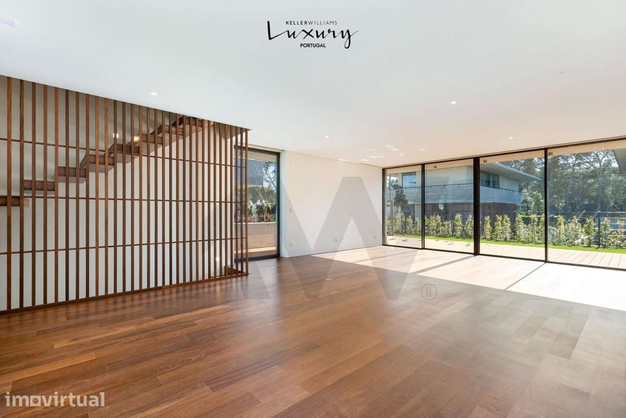 Moradia T3 de Luxo | Condomínio Sandwoods | Quinta da Marinha - Grande imagem: 5/59