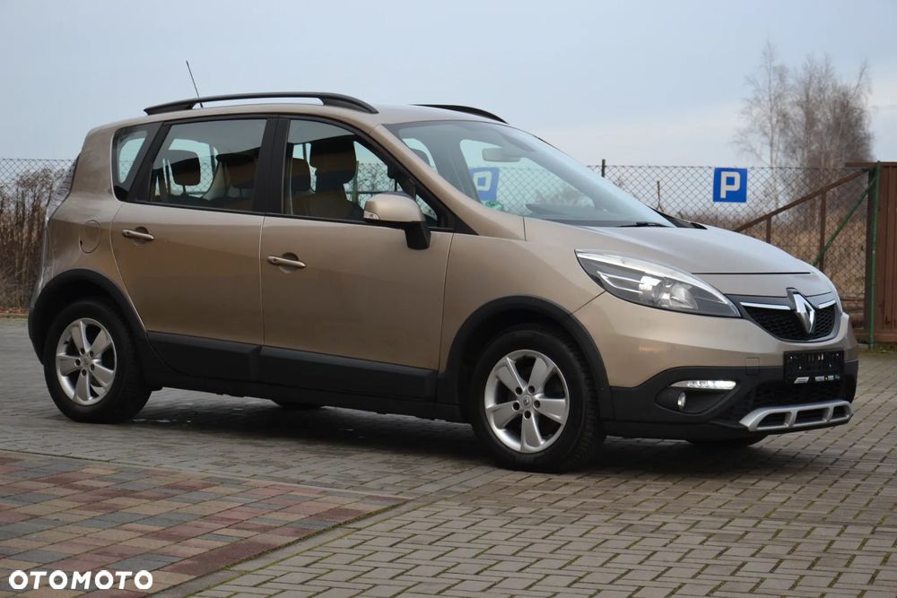 Renault Scenic dCi 110 Xmod Paris - 7