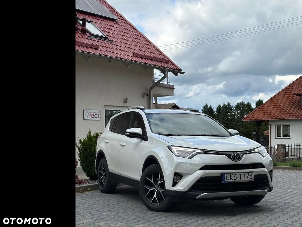 Toyota RAV4 2.0 D-4D Active 4x2 - 5