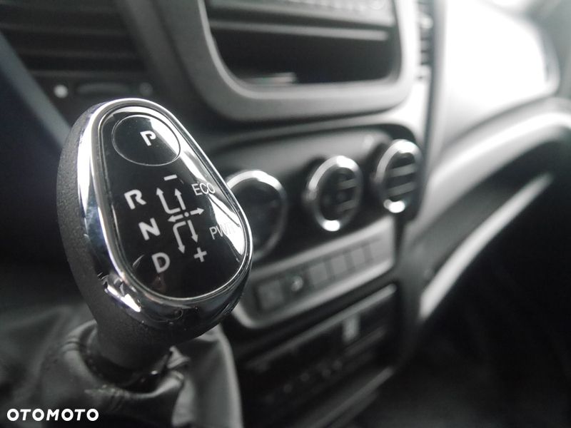 Iveco Daily 70C18HA8P - 20
