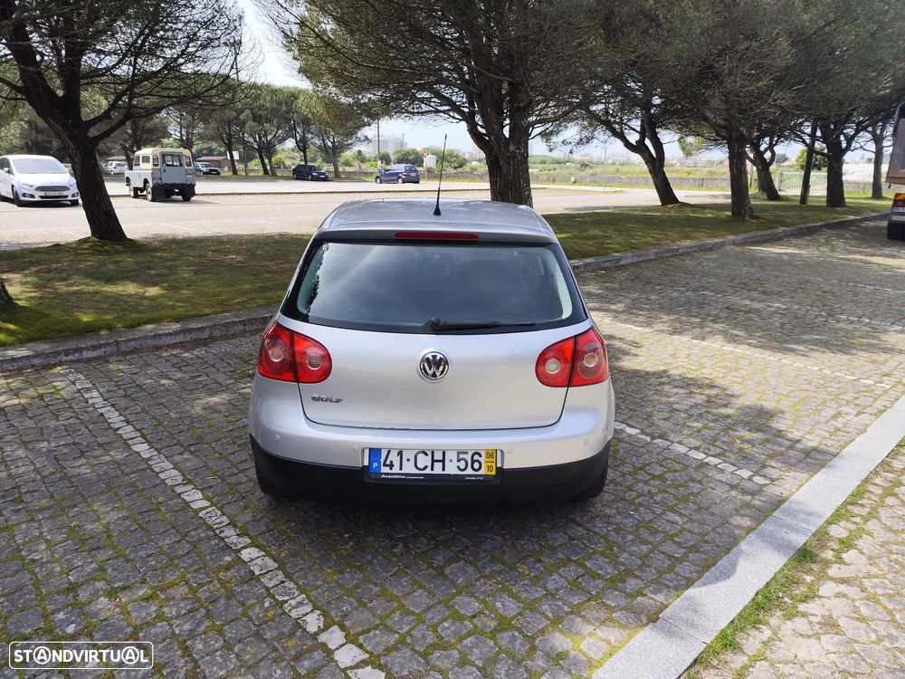 VW Golf 1.9 TDi Confortline DSG - 12