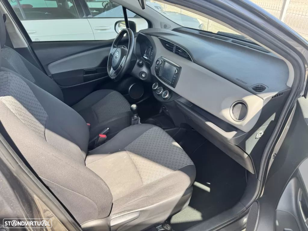 Toyota Yaris 1.0 VVT-i ACtive+AC - 14