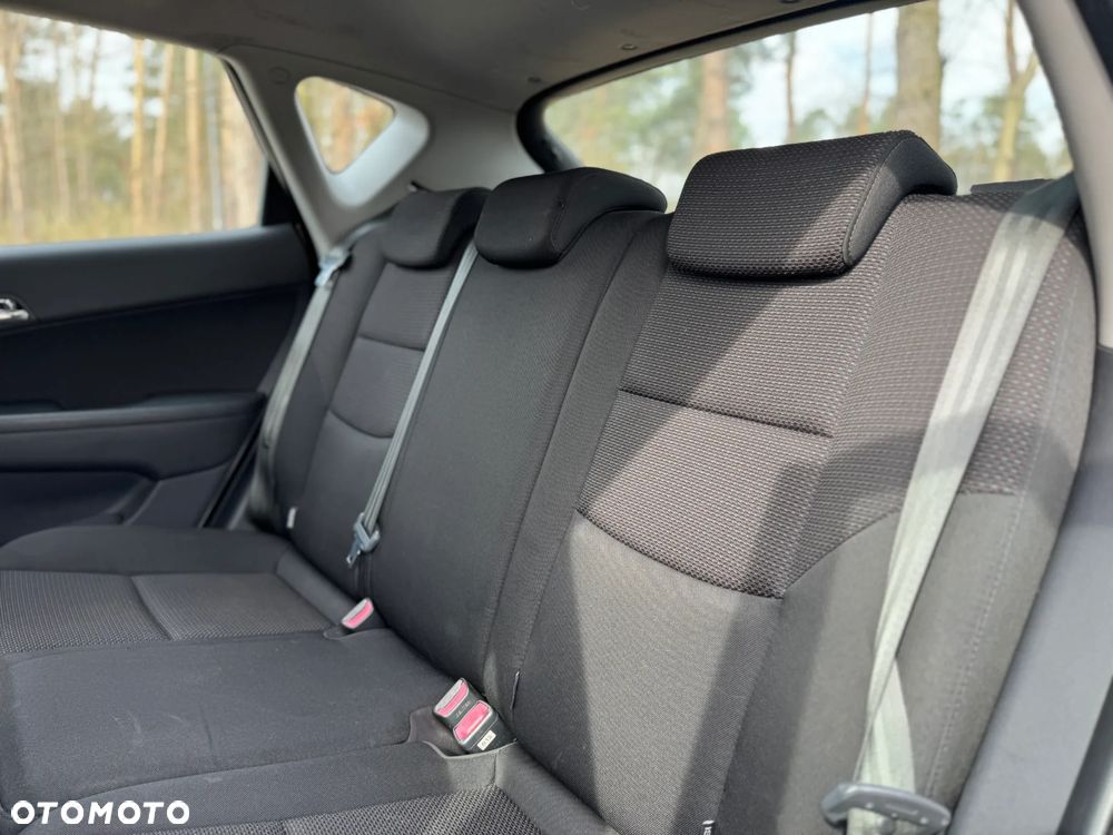 Hyundai i30 1.6 CRDi Premium EU5 - 22