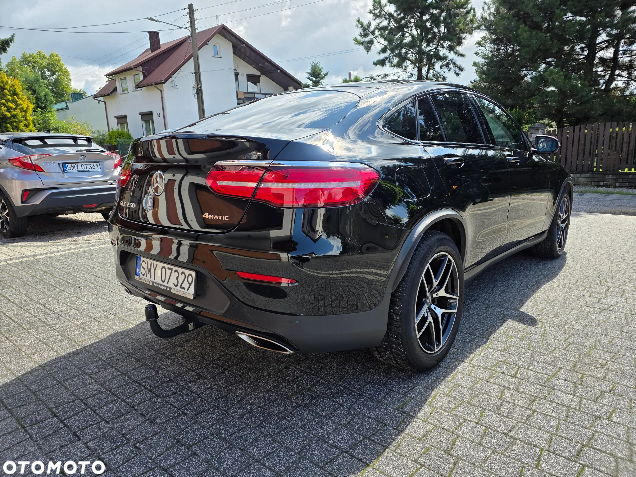 Mercedes-Benz GLC 250 Coupe 4Matic 9G-TRONIC - 4