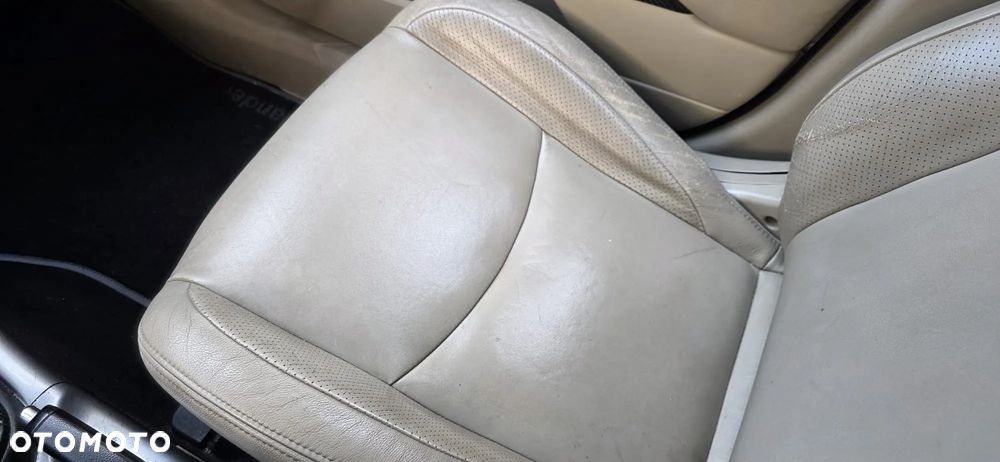 Mitsubishi Outlander 2.2 DI-D 4WD Instyle - 14